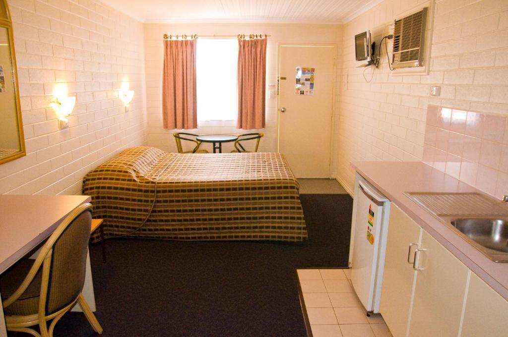 White Gum Motel Alice Springs Kamer foto